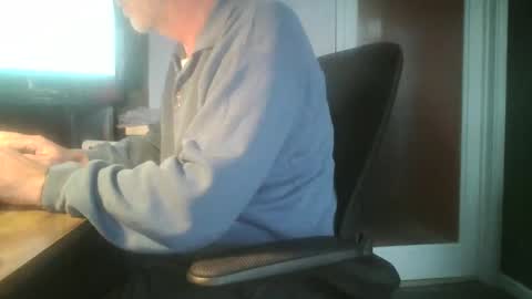 Snapshot of feet_fan69 chatting on December 2024 02:17:02 PM John Buck online show from December 2024 02:17:02 PM