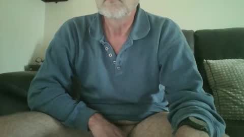 Snapshot of feet_fan69 chatting on September 2025 02:22:02 PM John Buck online show from September 2025 02:22:02 PM