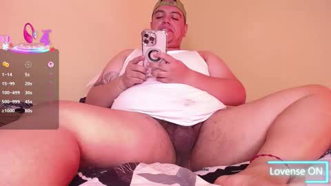 Snapshot of feetlover_liam chatting on November 2025 07:40:02 PM David online show from November 2025 07:40:02 PM