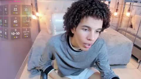 Snapshot of felix_haze chatting on June 2026 05:28:01 PM FELIPE online show from June 2026 05:28:01 PM
