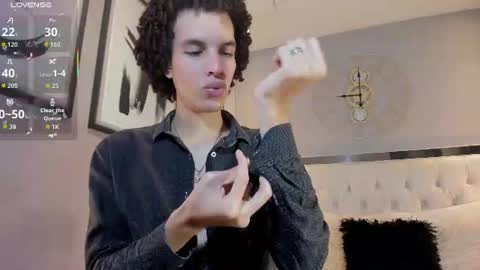 Snapshot of felix_haze chatting on July 2026 06:02:02 PM FELIPE online show from July 2026 06:02:02 PM