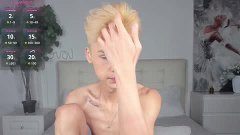 Snapshot of felix_rey chatting on November 2025 04:18:02 PM Felix online show from November 2025 04:18:02 PM