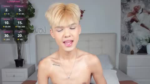 Snapshot of felix_rey chatting on November 2025 06:29:02 PM Felix online show from November 2025 06:29:02 PM