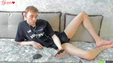 Snapshot of felixcurt69 chatting on May 2026 08:43:02 AM felixcurt online show from May 2026 08:43:02 AM