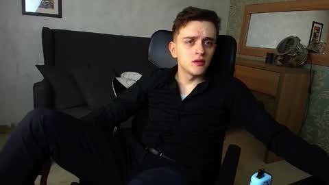 FelixStark online show from November 2025 04:48:02 AM