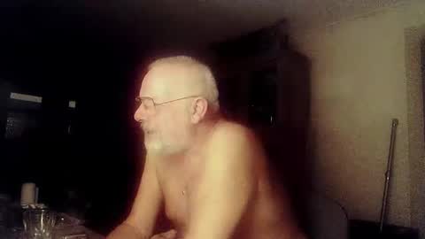Snapshot of femdom_sub chatting on January 2025 10:40:02 PM femdom_sub online show from January 2025 10:40:02 PM