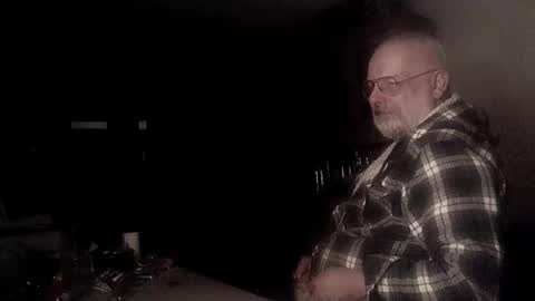 Snapshot of femdom_sub chatting on January 2025 06:38:01 PM femdom_sub online show from January 2025 06:38:01 PM