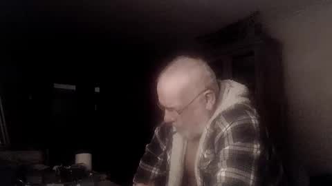 Snapshot of femdom_sub chatting on January 2025 03:54:02 AM femdom_sub online show from January 2025 03:54:02 AM