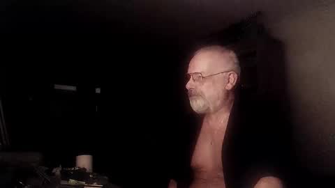 Snapshot of femdom_sub chatting on January 2025 07:39:01 PM femdom_sub online show from January 2025 07:39:01 PM