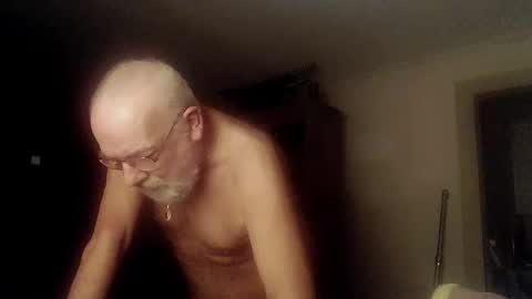 Snapshot of femdom_sub chatting on February 2025 02:52:01 AM femdom_sub online show from February 2025 02:52:01 AM
