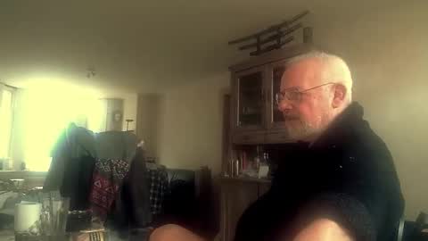 Snapshot of femdom_sub chatting on February 2025 08:42:02 AM femdom_sub online show from February 2025 08:42:02 AM