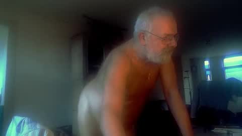 Snapshot of femdom_sub chatting on September 2025 05:07:02 PM femdom_sub online show from September 2025 05:07:02 PM