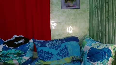 feminine_tsx online show from December 2024 02:56:02 AM