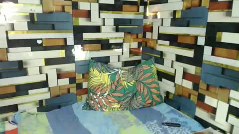 feminine_tsx online show from November 2025 11:57:02 AM