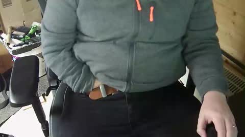 Snapshot of fenderjaguar667 chatting on January 2026 01:05:01 PM fenderjaguar667 online show from January 2026 01:05:01 PM