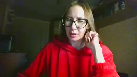 Snapshot of feraliss chatting on December 2025 01:09:02 PM feraliss online show from December 2025 01:09:02 PM