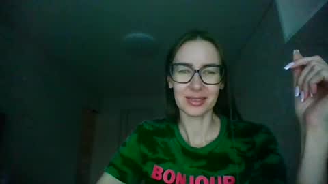 feraliss online show from July 2026 03:18:02 PM