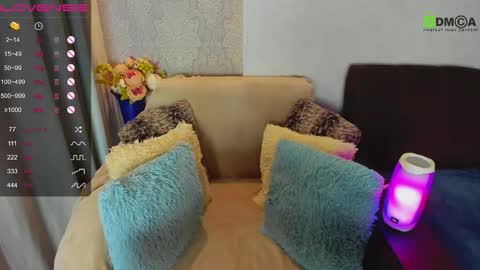 Snapshot of ferallberrys chatting on October 2025 10:27:02 AM Milana online show from October 2025 10:27:02 AM