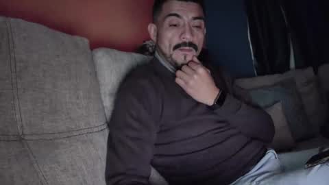 Snapshot of fernand89 chatting on December 2024 05:26:01 AM fernand89 online show from December 2024 05:26:01 AM