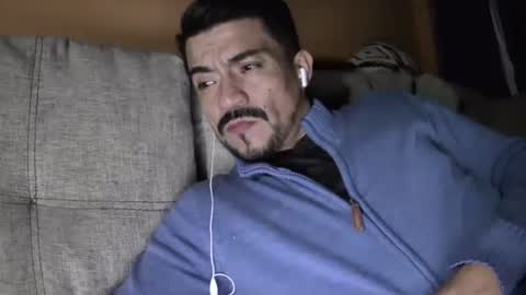 Snapshot of fernand89 chatting on January 2025 05:55:01 AM fernand89 online show from January 2025 05:55:01 AM