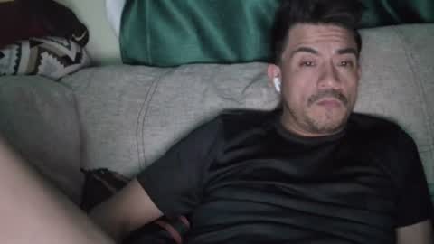 Snapshot of fernand89 chatting on February 2025 07:01:02 AM fernand89 online show from February 2025 07:01:02 AM