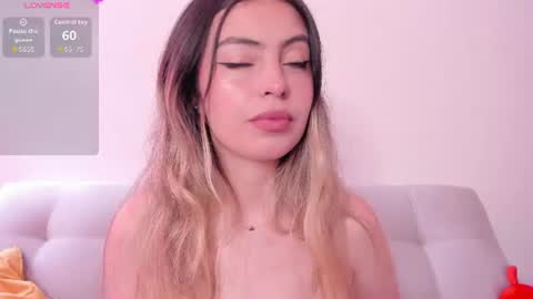 Snapshot of fernanda_aaa chatting on July 2026 04:42:02 PM fernanda online show from July 2026 04:42:02 PM