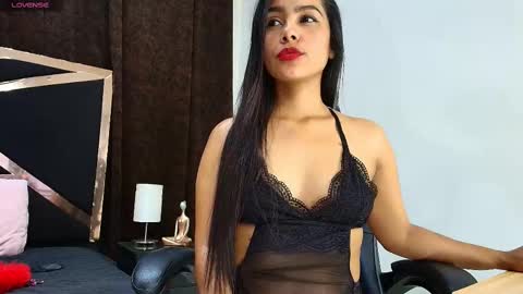 Fernandabrown s online show from October 2025 10:18:02 PM