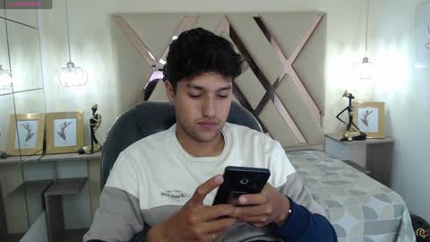 FER PHOENIX online show from January 2025 03:28:02 AM