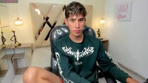 FER PHOENIX online show from January 2026 03:21:02 AM