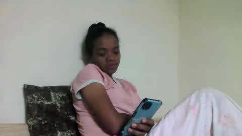 Snapshot of fetranialdy chatting on May 2026 04:12:02 PM fetranialdy online show from May 2026 04:12:02 PM