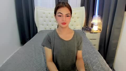 Jade online show from January 2025 02:41:01 PM