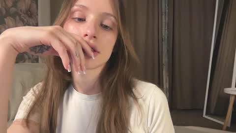 Lisa online show from April 2026 01:23:02 PM