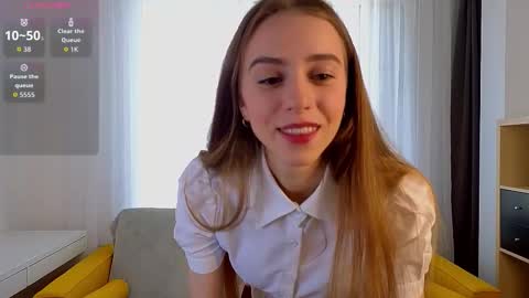 Snapshot of fideliastagnitto chatting on September 2025 03:07:02 AM Hello there im Isabela3 online show from September 2025 03:07:02 AM