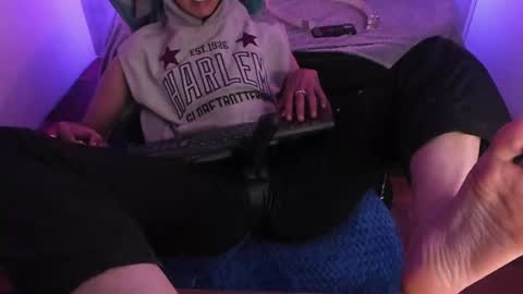   online show from January 2025 06:16:01 PM