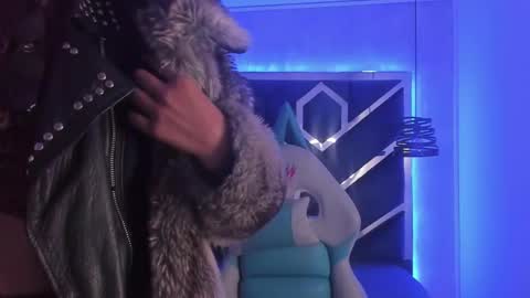   online show from March 2025 11:51:01 AM