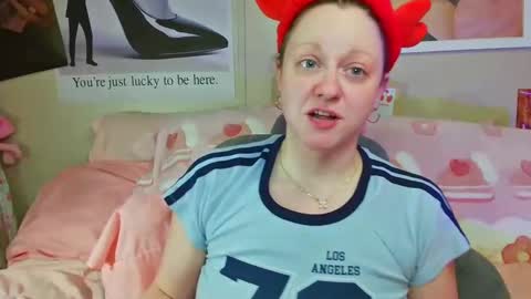 Snapshot of fieryminx67 chatting on October 2025 10:01:01 AM fieryminx67 online show from October 2025 10:01:01 AM