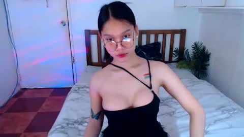 Snapshot of filipina_sassyqirl19xxx chatting on September 2025 08:16:01 AM sweet online show from September 2025 08:16:01 AM