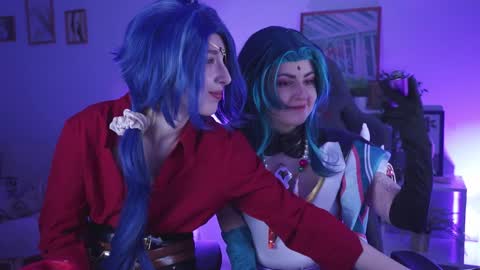 cap and Lana  online show from December 2024 08:41:01 AM