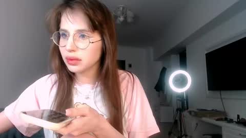 Snapshot of filliana chatting on February 2026 11:03:02 PM filliana online show from February 2026 11:03:02 PM