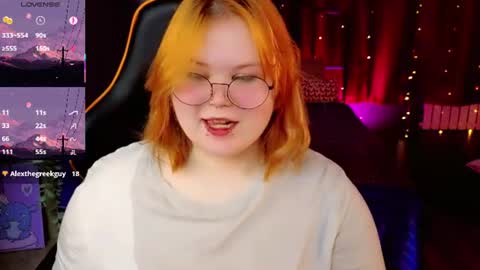 Snapshot of fillisfire chatting on June 2026 07:23:01 AM - online show from June 2026 07:23:01 AM