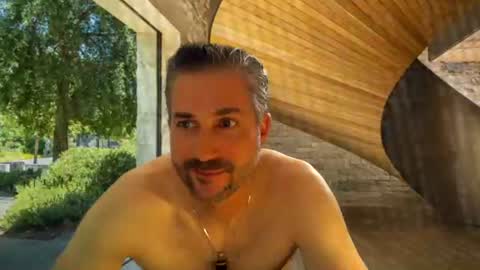 Snapshot of finante chatting on June 2026 06:52:01 PM finante online show from June 2026 06:52:01 PM