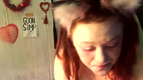 Snapshot of findommefoxi chatting on February 2025 12:50:02 PM findommefoxi online show from February 2025 12:50:02 PM