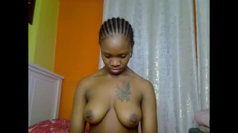 fine_queen12 online show from May 2026 11:06:01 AM