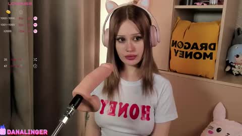 Hey. im DANA Free Lush and Domi control in pvt online show from November 2025 07:56:02 PM