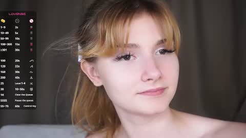 Snapshot of fionawhynot chatting on July 2026 02:05:17 AM Emily online show from July 2026 02:05:17 AM