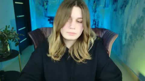 fiora online show from February 2025 01:28:01 PM