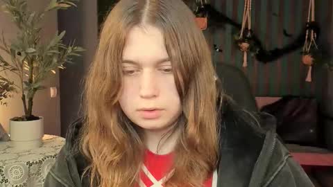 fiora online show from October 2025 06:32:02 AM