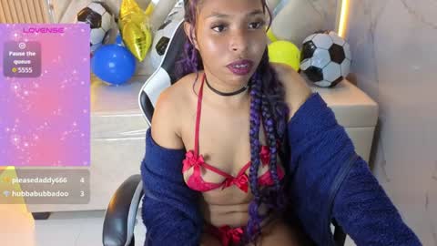 Snapshot of fioret_tx chatting on July 2026 07:23:02 AM Online 800 to 1400 online show from July 2026 07:23:02 AM