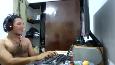 Snapshot of firefeelings chatting on December 2024 12:37:02 AM Ricardo online show from December 2024 12:37:02 AM