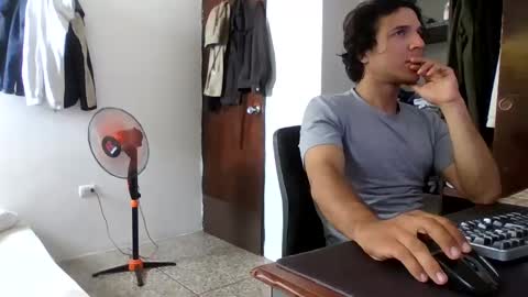 Snapshot of firefeelings chatting on December 2024 03:24:02 PM Ricardo online show from December 2024 03:24:02 PM